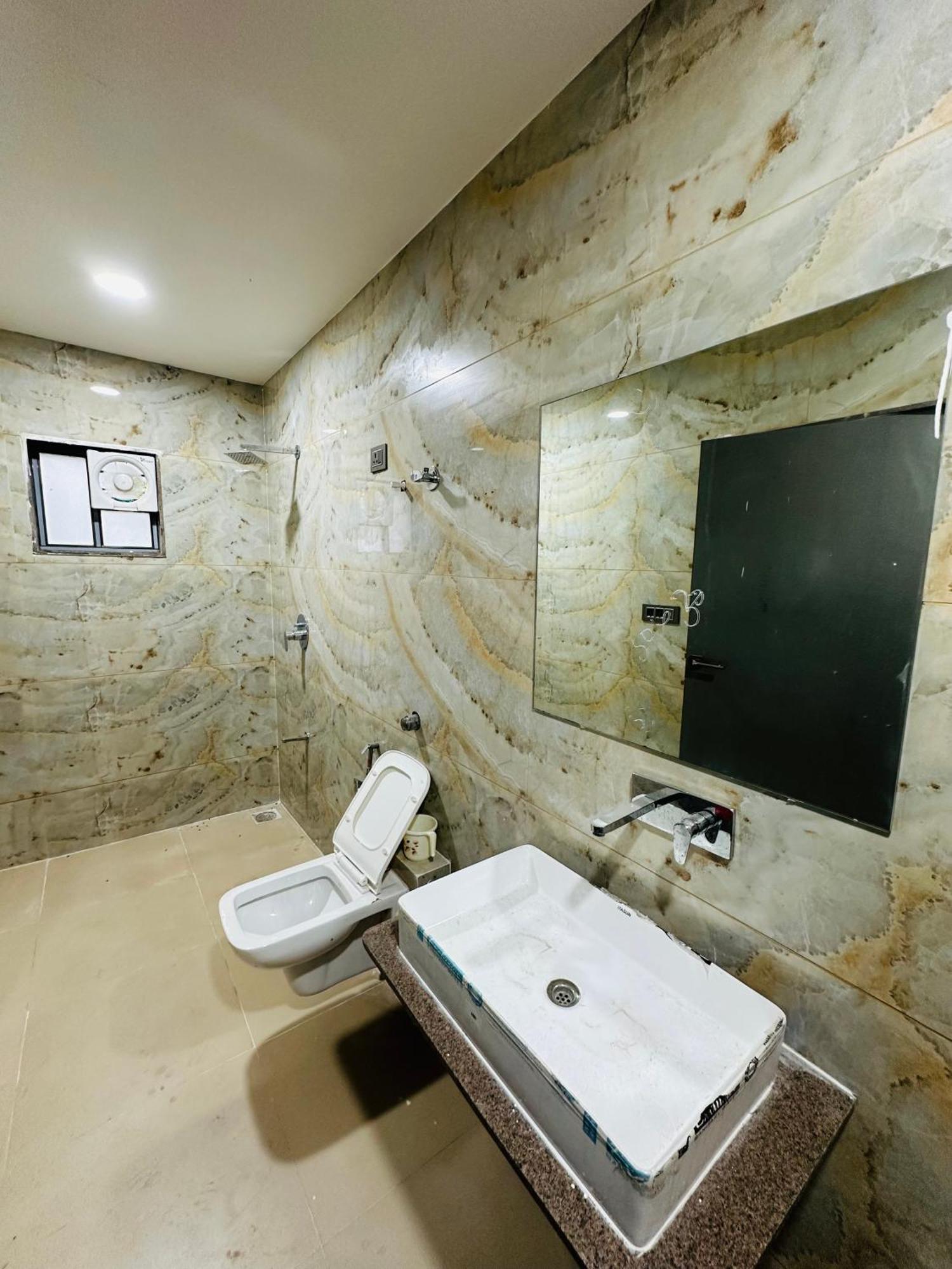 Karmabhumi 1 Villa Sātej Dış mekan fotoğraf