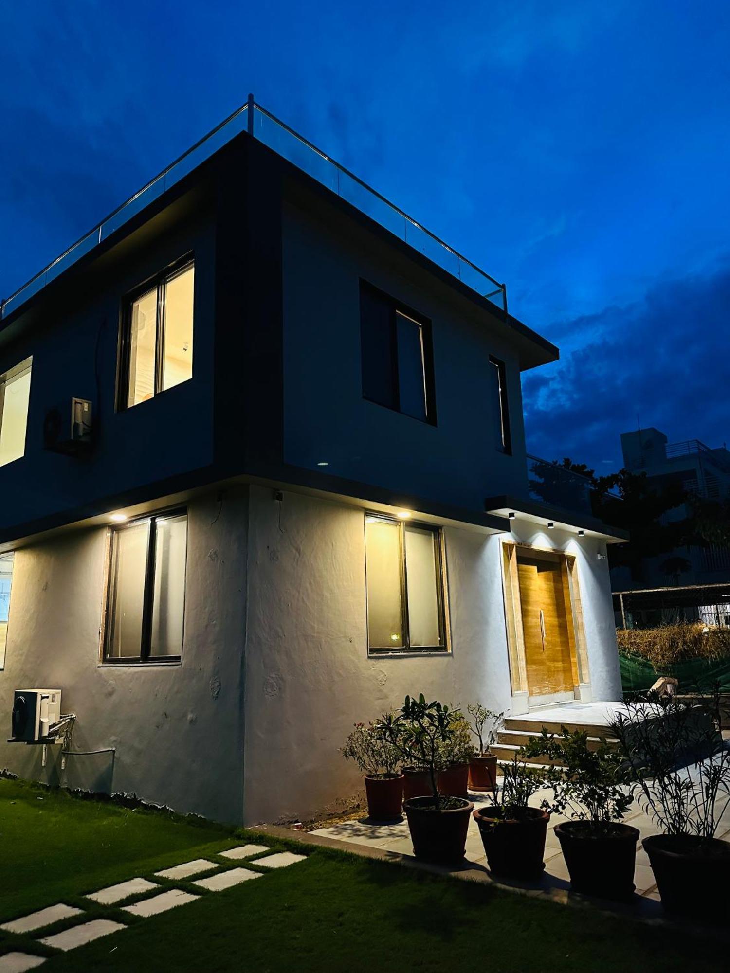 Karmabhumi 1 Villa Sātej Dış mekan fotoğraf